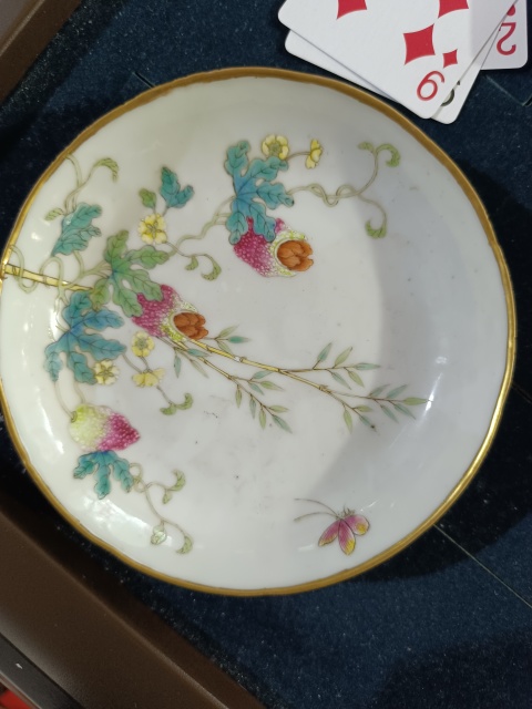 古玩陶瓷粉彩石榴紋盤拍賣,當前價格8000元