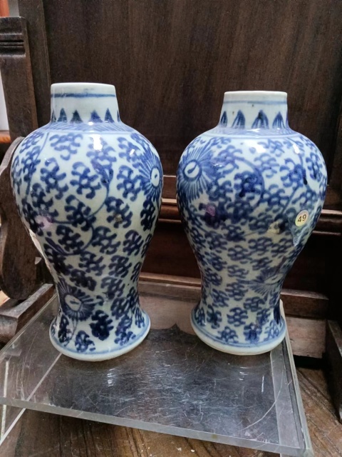 古玩陶瓷鳳眼青花雞腿瓶拍賣，當前價格10000元