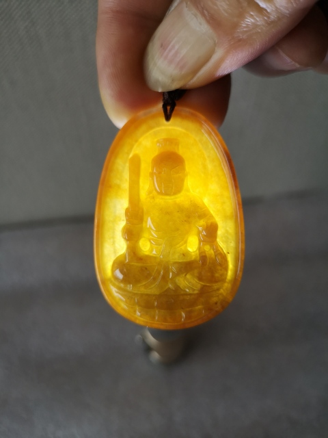 古玩玉器天然翡翠“不動尊菩薩”掛牌拍賣,當前價格680元