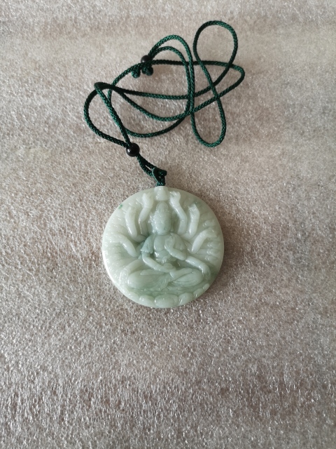 古玩玉器千手觀音牌子拍賣，當前價格450元