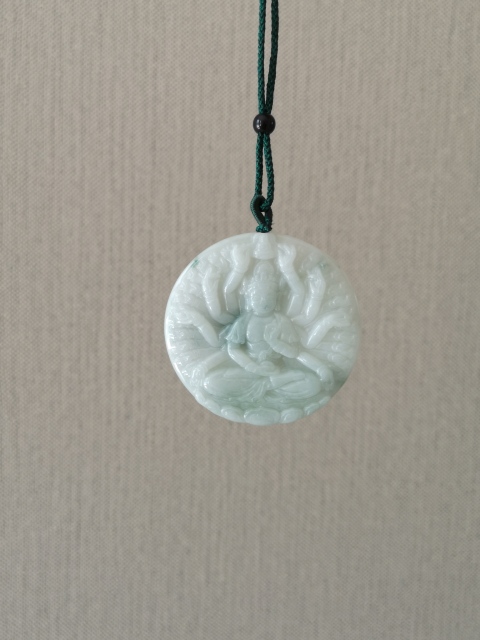 古玩玉器千手觀音牌子拍賣，當前價格450元