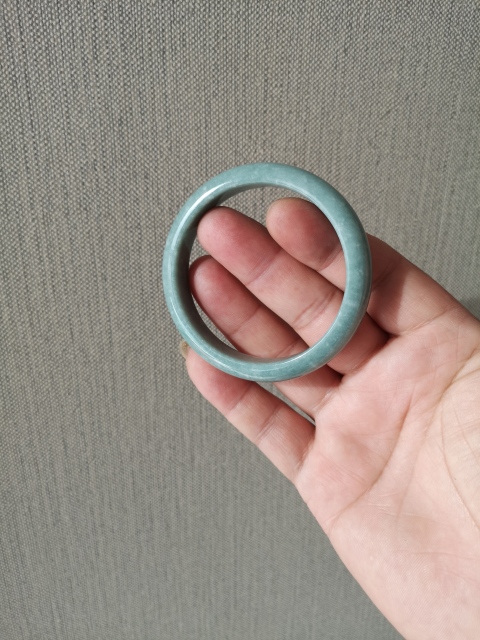 古玩玉器天然翡翠素紋手鐲拍賣,當前價格888元