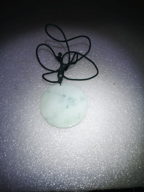古玩玉器千手觀音牌子拍賣，當前價格450元