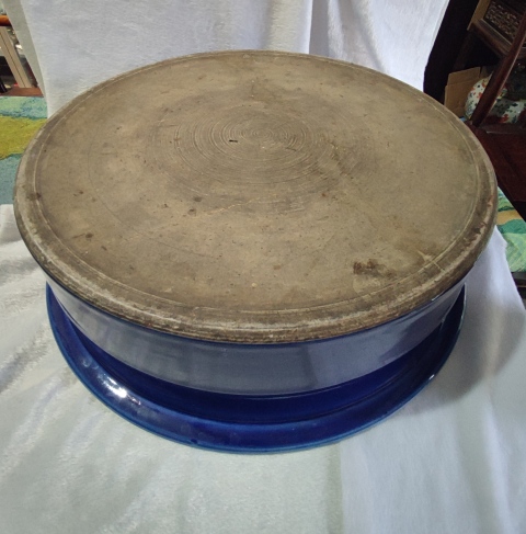古玩陶瓷霽藍(lán)釉洗手盆拍賣,當(dāng)前價(jià)格39988元