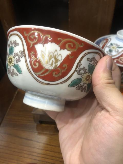 古玩陶瓷(新年放漏中)晚清-青花五彩-開窗花卉紋-蓋碗一對拍賣,當前價格792元