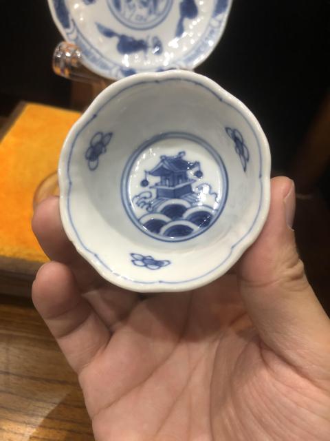 古玩陶瓷(新年放漏中)清-康熙-海屋添籌-松鼠葡萄紋-青花杯碟套裝拍賣,當(dāng)前價格1056元