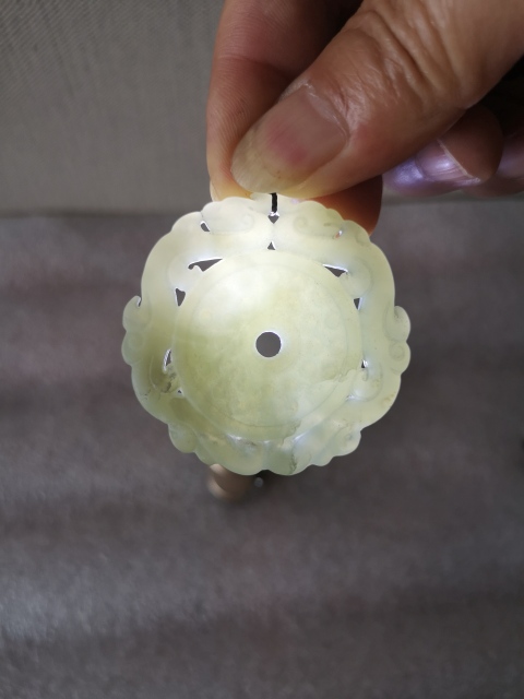 古玩玉器青海料雕雙龍佩拍賣，當前價格298元
