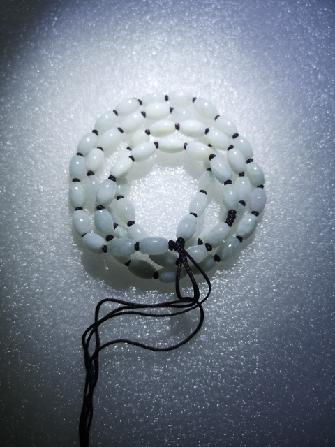 古玩玉器天然翡翠珠鏈拍賣，當(dāng)前價格220元