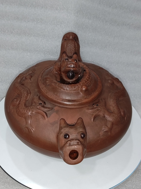 古玩雜項現代紫砂壺一把拍賣，當前價格0元