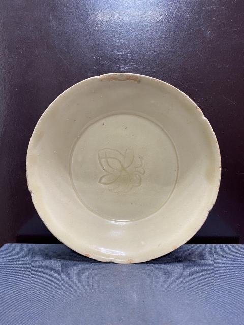 古玩陶瓷精品宋代仿定窯花口刻花洗拍賣，當(dāng)前價格2980元