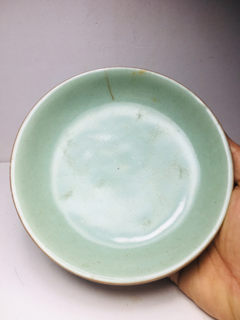古玩陶瓷大清嘉慶年制豆青釉盤拍賣,當前價格258元