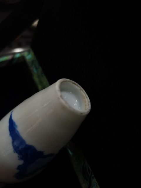 古玩陶瓷青花人物紋柳葉瓶拍賣，當(dāng)前價(jià)格5500元