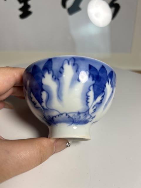 古玩陶瓷民國 精品青花花卉紋壓手杯拍賣，當(dāng)前價格290元
