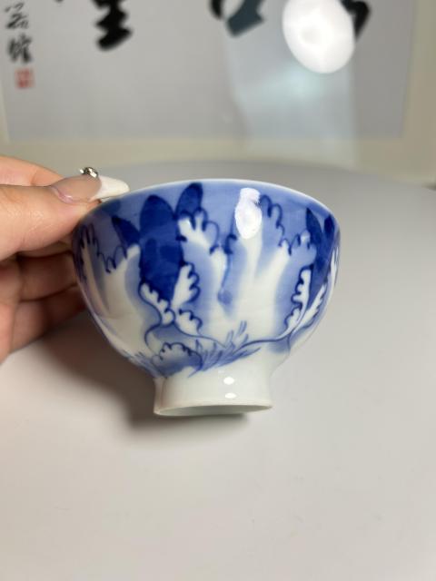 古玩陶瓷民國 精品青花花卉紋壓手杯拍賣，當(dāng)前價格290元
