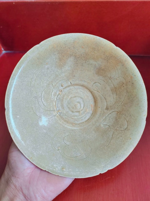 古玩陶瓷青白釉刻花葵口盞拍賣，當(dāng)前價格1600元