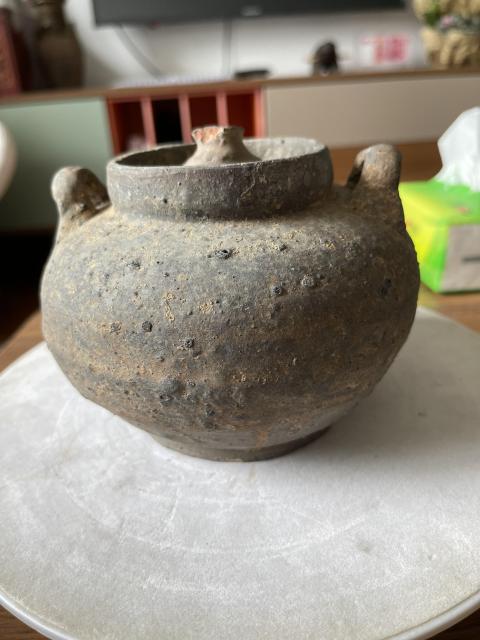 古玩陶瓷【望月樓】宋代雙系茶葉罐（贈唐代燈盞）拍賣，當前價格388元