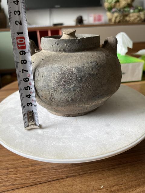 古玩陶瓷【望月樓】宋代雙系茶葉罐（贈唐代燈盞）拍賣，當前價格388元