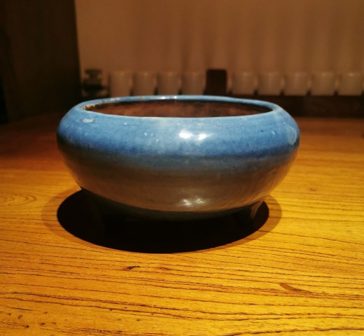 古玩陶瓷民國?霽藍釉三足爐拍賣，當前價格299元