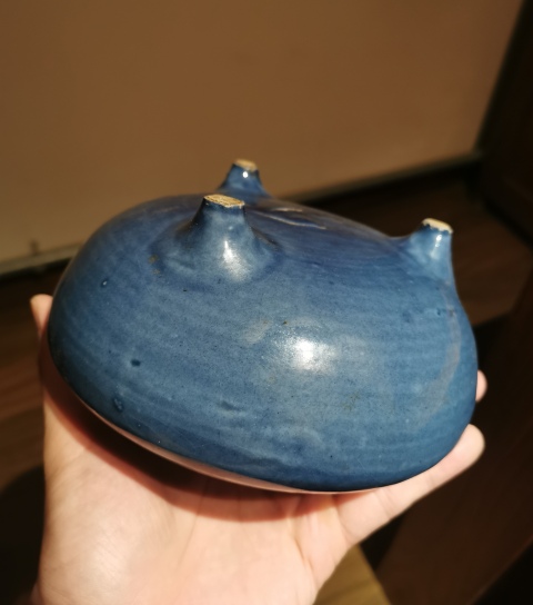 古玩陶瓷民國?霽藍釉三足爐拍賣，當前價格299元