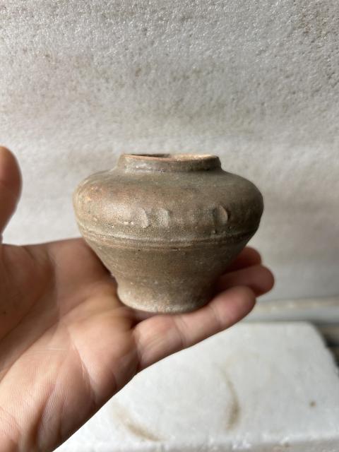 古玩陶瓷宋元 青釉水盂拍賣，當前價格220元