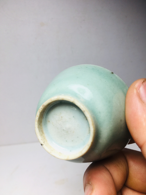 古玩陶瓷豆青釉杯拍賣,當前價格288元