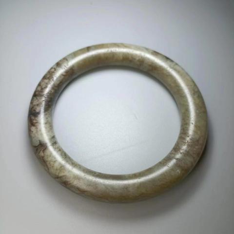 古玩玉器明代老提油和田老手鐲拍賣，當前價格8800元