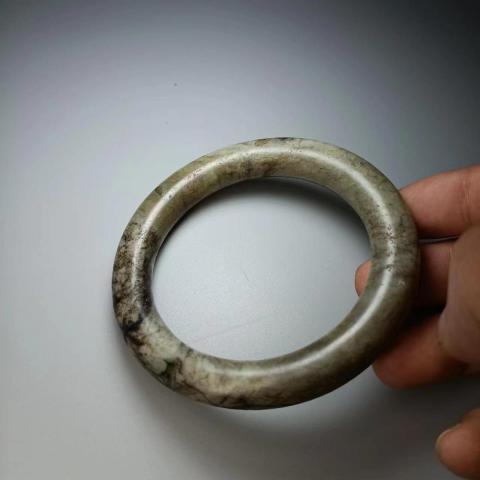 古玩玉器明代老提油和田老手鐲拍賣，當前價格8800元