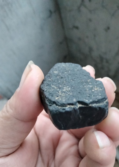 古玩雜項一石難求天然原石拍賣，當前價格999元