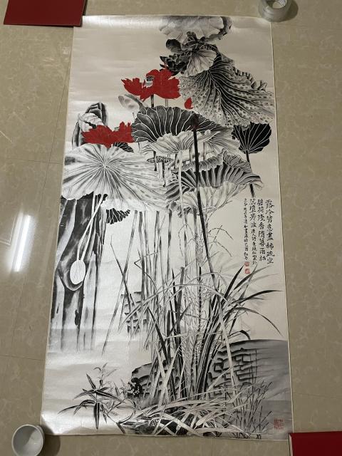 古玩字畫莫曉松 荷花圖拍賣,當前價格80000元