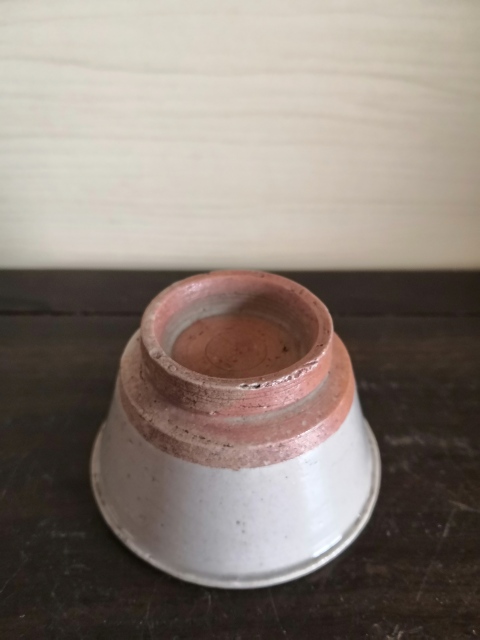 古玩陶瓷龍泉窯系青釉杯和托拍賣,當前價格800元