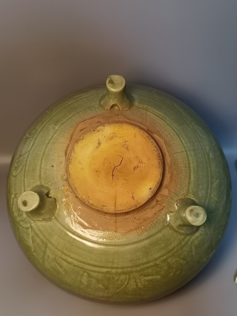 古玩陶瓷【龍泉精品】明代龍泉窯三足爐拍賣，當前價格26000元