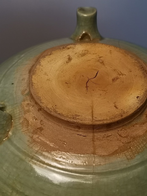 古玩陶瓷【龍泉精品】明代龍泉窯三足爐拍賣，當前價格26000元