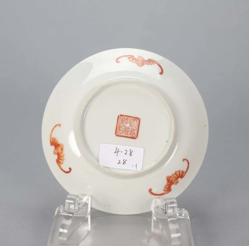 古玩陶瓷金地粉彩百花不露地盤單只拍賣，當前價格3888元