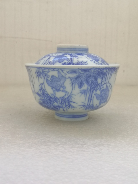 古玩陶瓷上世紀(jì)早期青花蓋碗拍賣,當(dāng)前價格450元