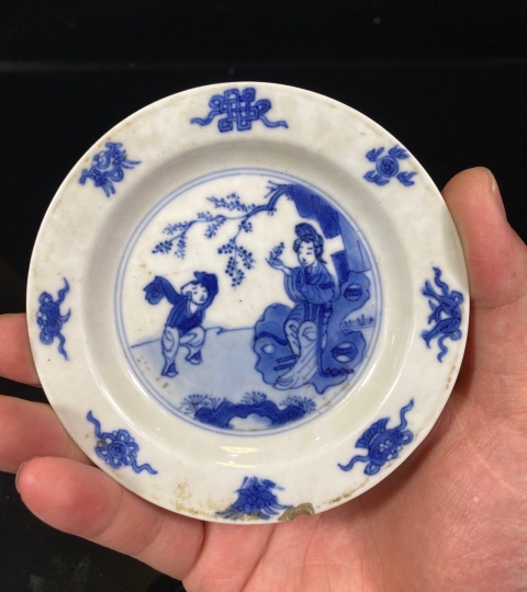 古玩陶瓷康熙青花人物盤拍賣,當前價格1280元