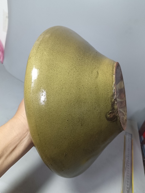 古玩陶瓷明末清初?茶葉沫釉飛碟罐拍賣，當前價格2300元