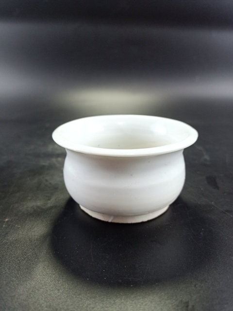 古玩陶瓷【清中】德化白瓷琴爐【傳世佳品】拍賣,當前價格0元