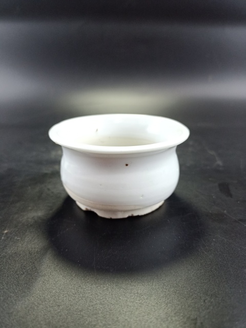 古玩陶瓷【清中】德化白瓷琴爐【傳世佳品】拍賣,當前價格0元