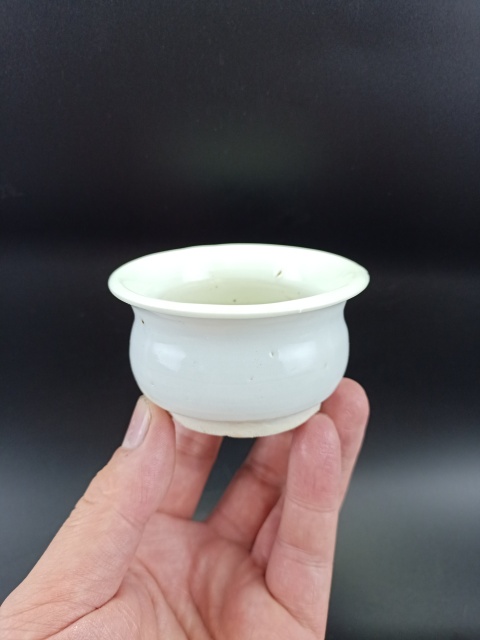古玩陶瓷【清中】德化白瓷琴爐【傳世佳品】拍賣,當前價格0元