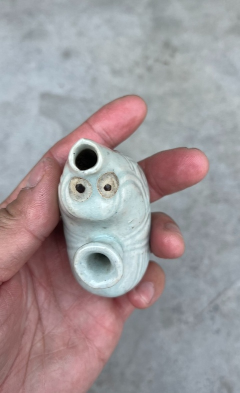 古玩陶瓷清晚期青白釉象形水盂硯滴拍賣,當前價格900元