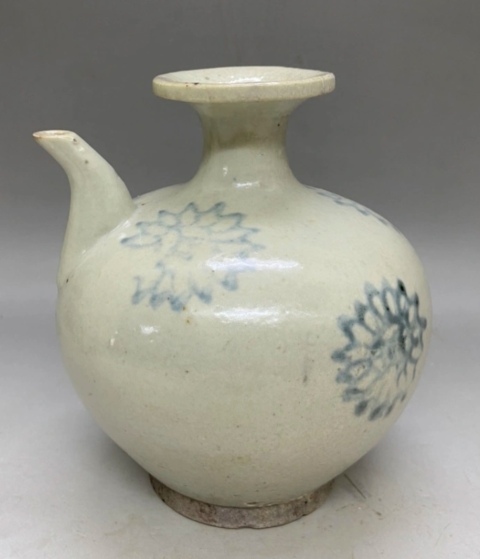 古玩陶瓷清代.青花花卉紋壺660拍賣,當前價格660元