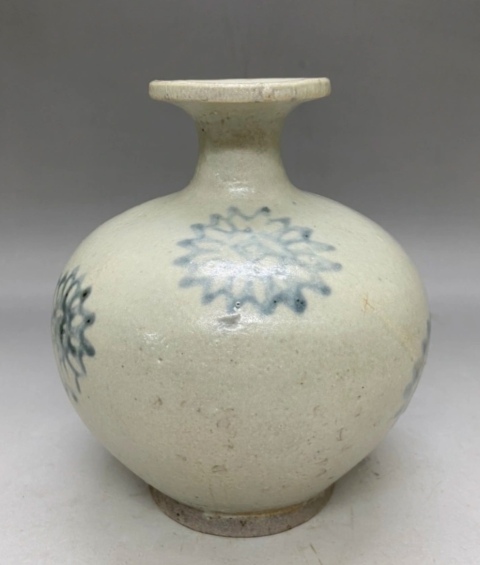 古玩陶瓷清代.青花花卉紋壺660拍賣,當前價格660元