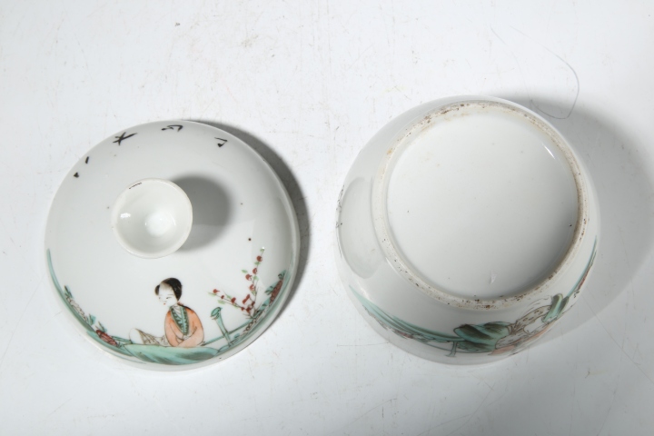 古玩陶瓷民國·淺絳彩桃花仕女紋蓋缸真品鑒賞圖