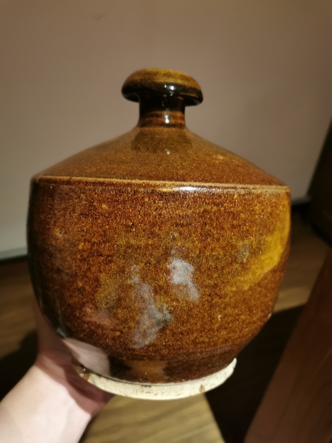 古玩陶瓷明代·褐釉窯變嘟嚕瓶（公元1368-1644）拍賣(mài)，當(dāng)前價(jià)格1680元