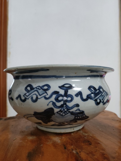 古玩陶瓷乾隆青花博古大香爐拍賣,當前價格1300元
