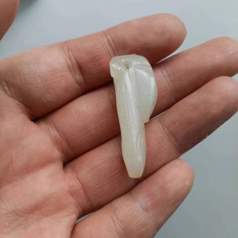 古玩玉器清代和田白玉瓜果拍賣,當前價格2800元