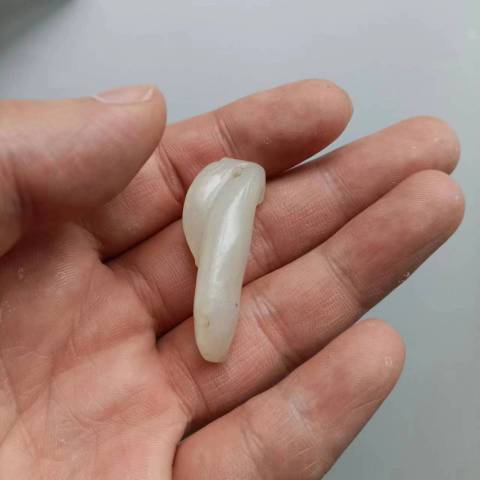古玩玉器清代和田白玉瓜果拍賣,當前價格2800元