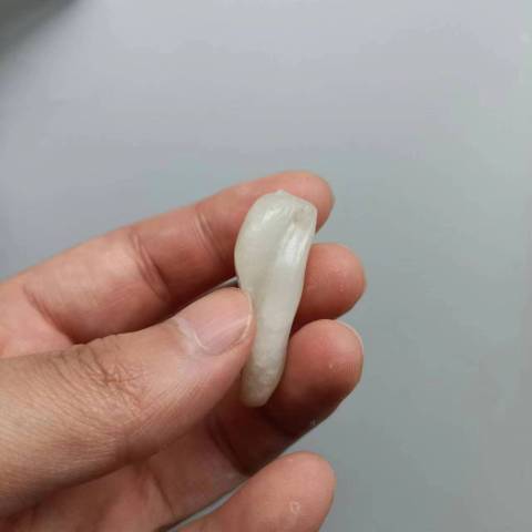 古玩玉器清代和田白玉瓜果拍賣,當前價格2800元