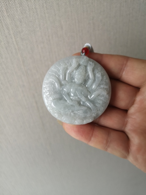 古玩玉器天然翡翠雕“千手觀音”牌拍賣，當前價格780元