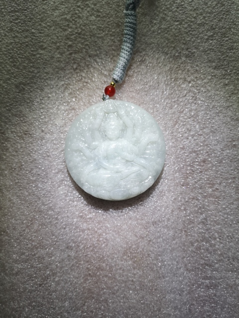 古玩玉器天然翡翠雕“千手觀音”牌拍賣，當前價格780元